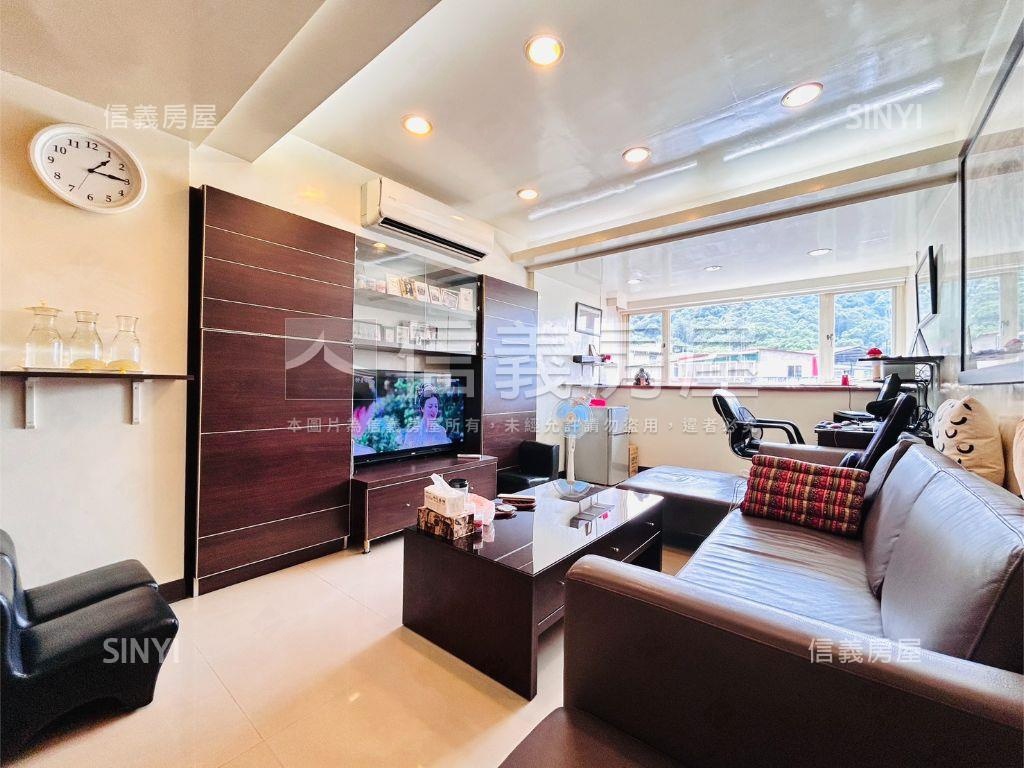 稀有星雲三房華廈房屋室內格局與周邊環境