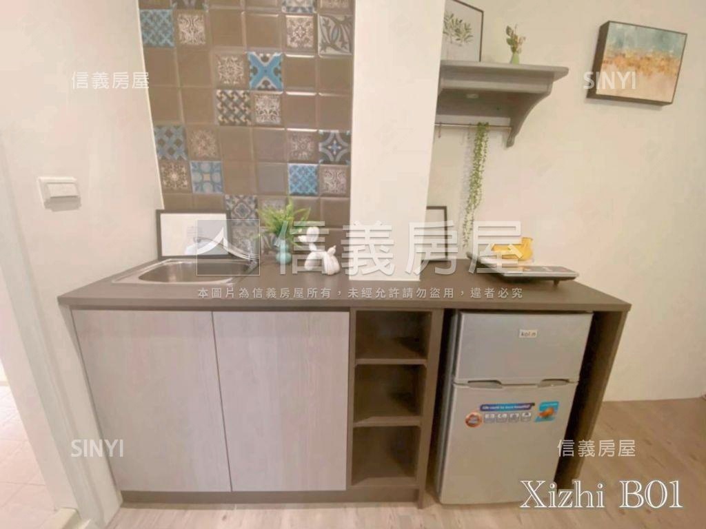 美麗精裝分租公寓房屋室內格局與周邊環境