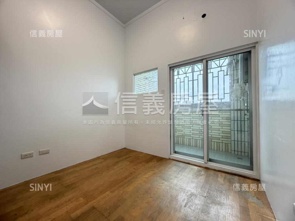 近十三期溫馨兩房平車房屋室內格局與周邊環境