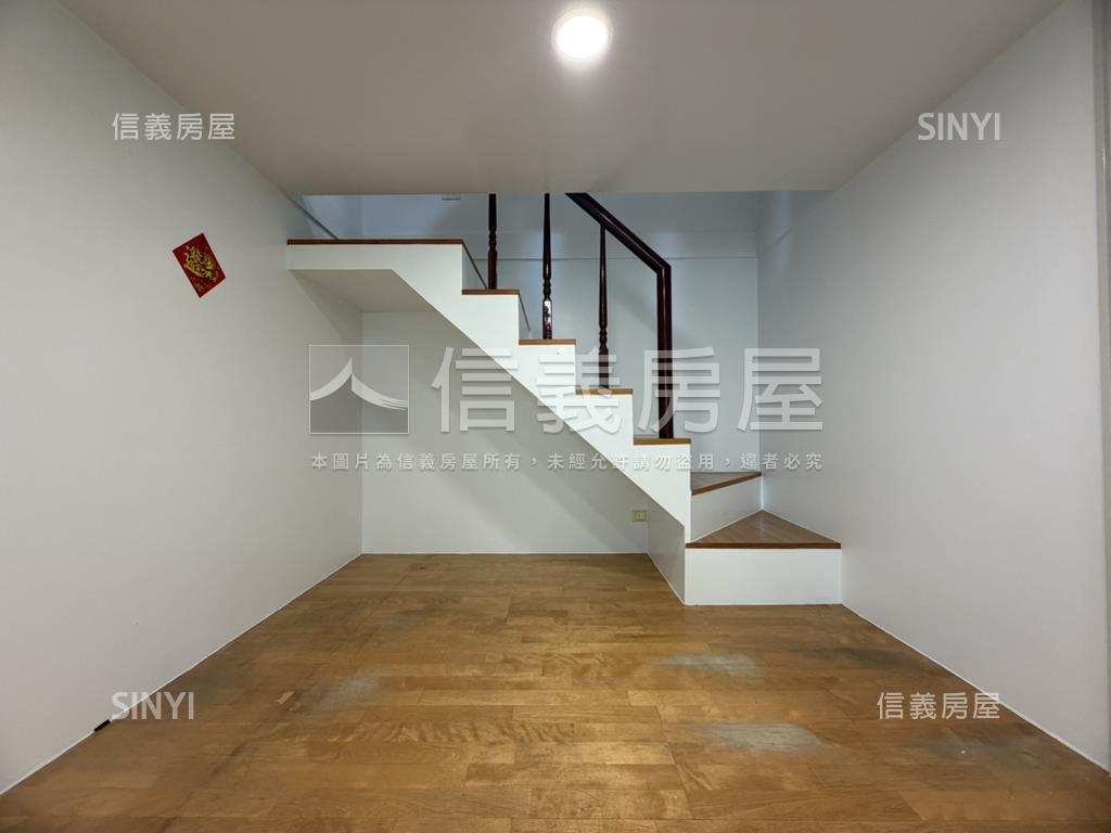 近十三期溫馨兩房平車房屋室內格局與周邊環境