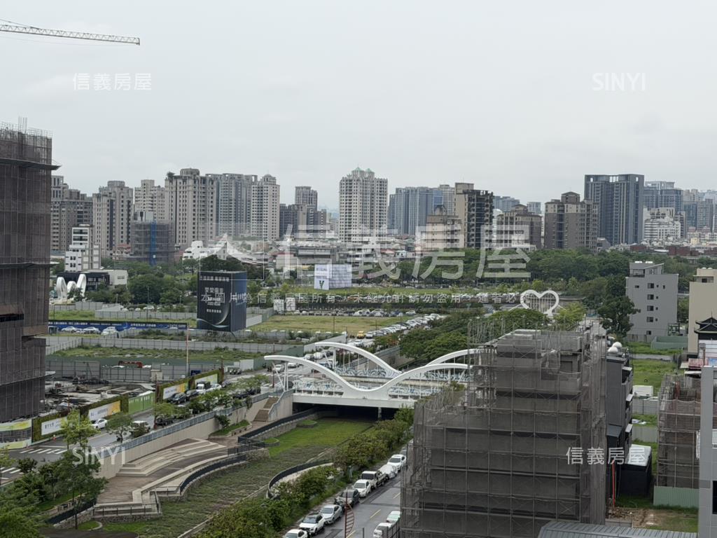近十三期溫馨兩房平車房屋室內格局與周邊環境
