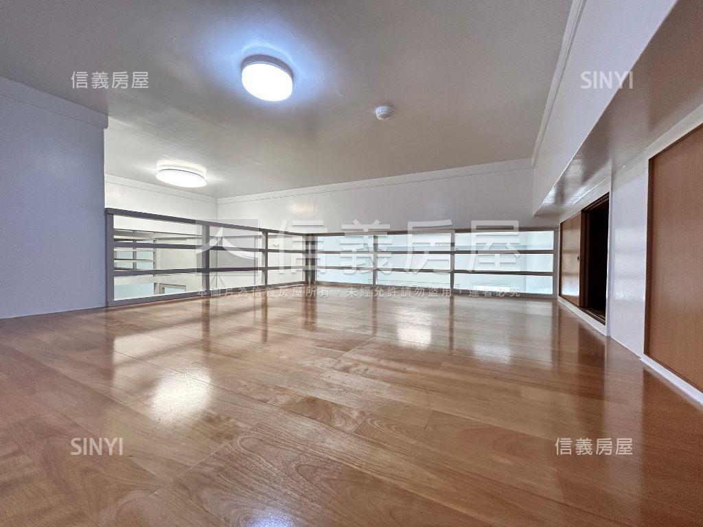 近十三期溫馨兩房平車房屋室內格局與周邊環境