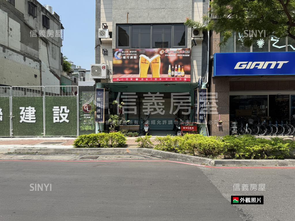 五福正路商五面寬６米店霸房屋室內格局與周邊環境