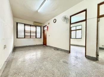 【孝親房】朝南邊間透天