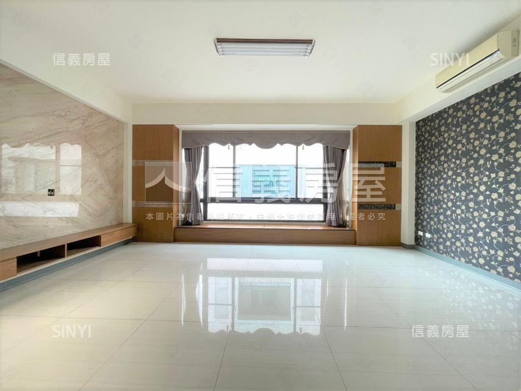 安北併排雙車墅再現房屋室內格局與周邊環境