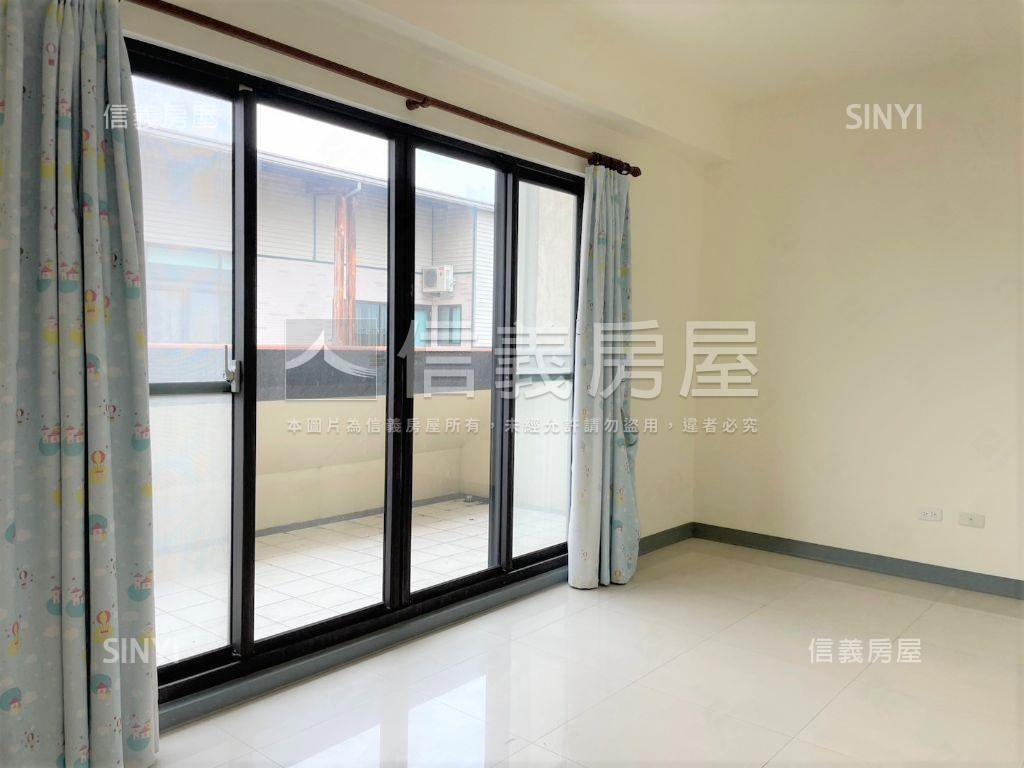 安北併排雙車墅再現房屋室內格局與周邊環境