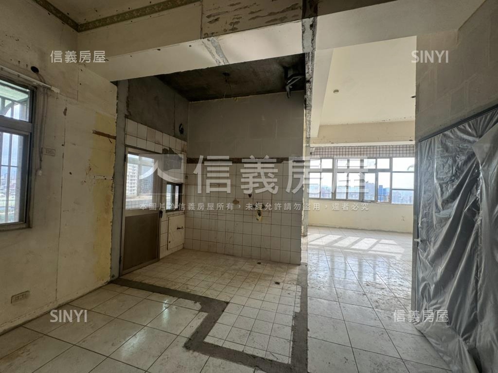 心動大空間近捷運房屋室內格局與周邊環境