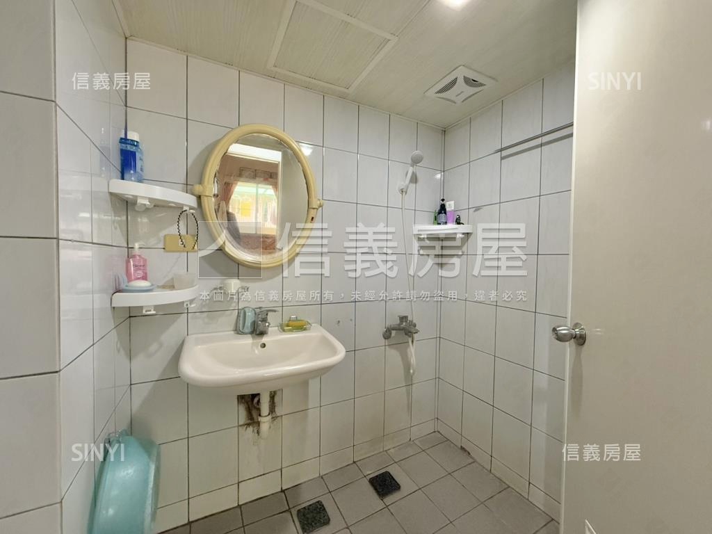 大寮中庄黃金帝國成家四房房屋室內格局與周邊環境