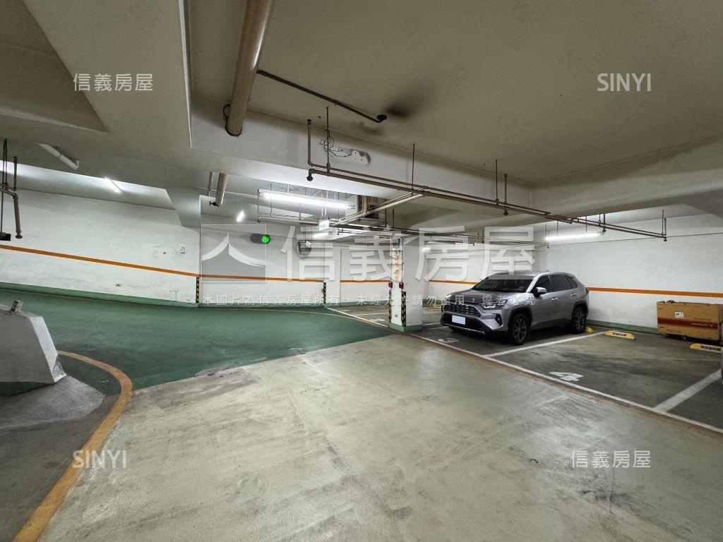 【艾森豪】極品４房平車房屋室內格局與周邊環境