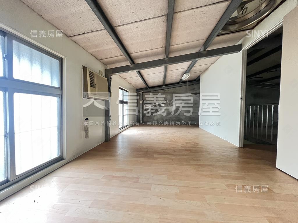 景安活巷透天房屋室內格局與周邊環境