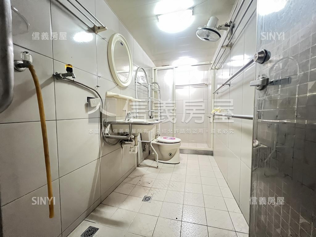 景安活巷透天房屋室內格局與周邊環境