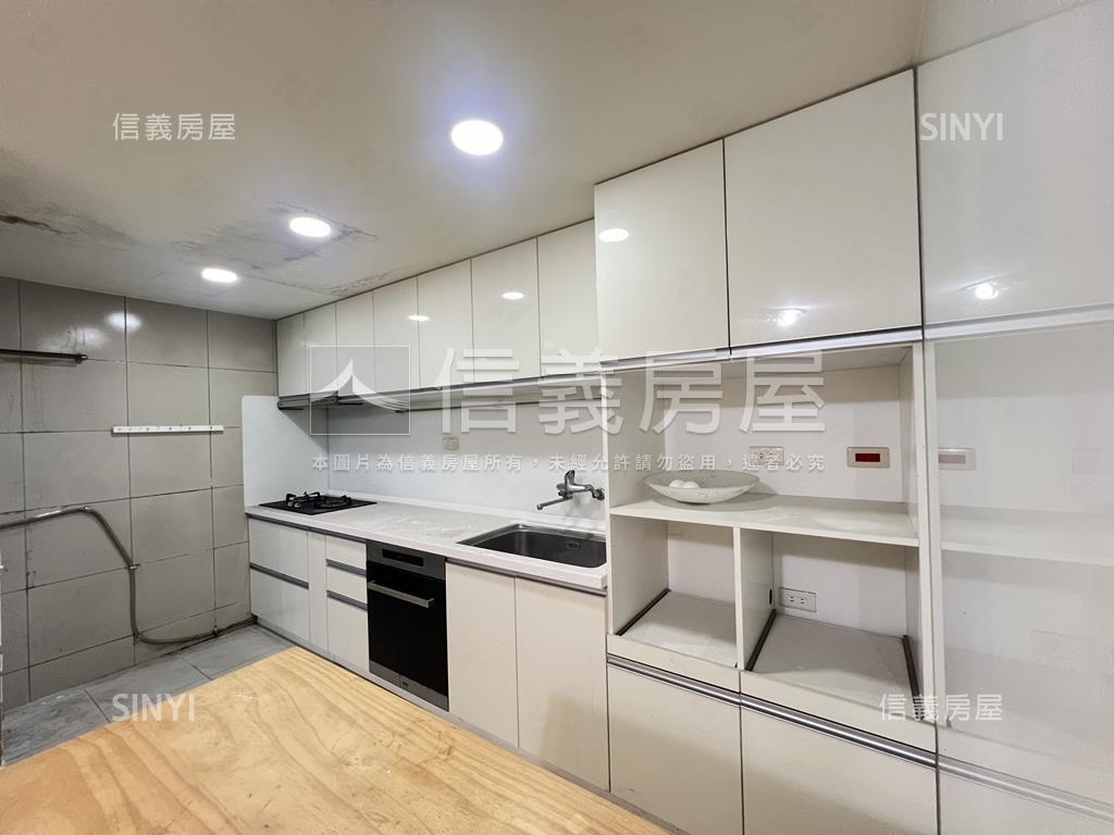 景安活巷透天房屋室內格局與周邊環境