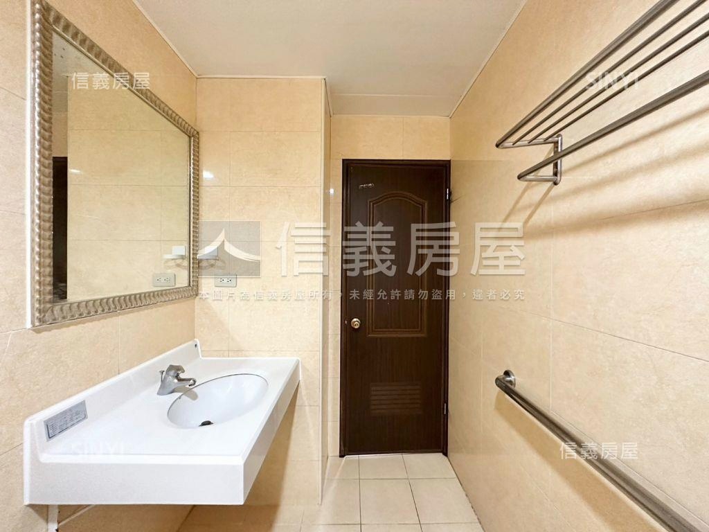 臻愛香榭大四房房屋室內格局與周邊環境