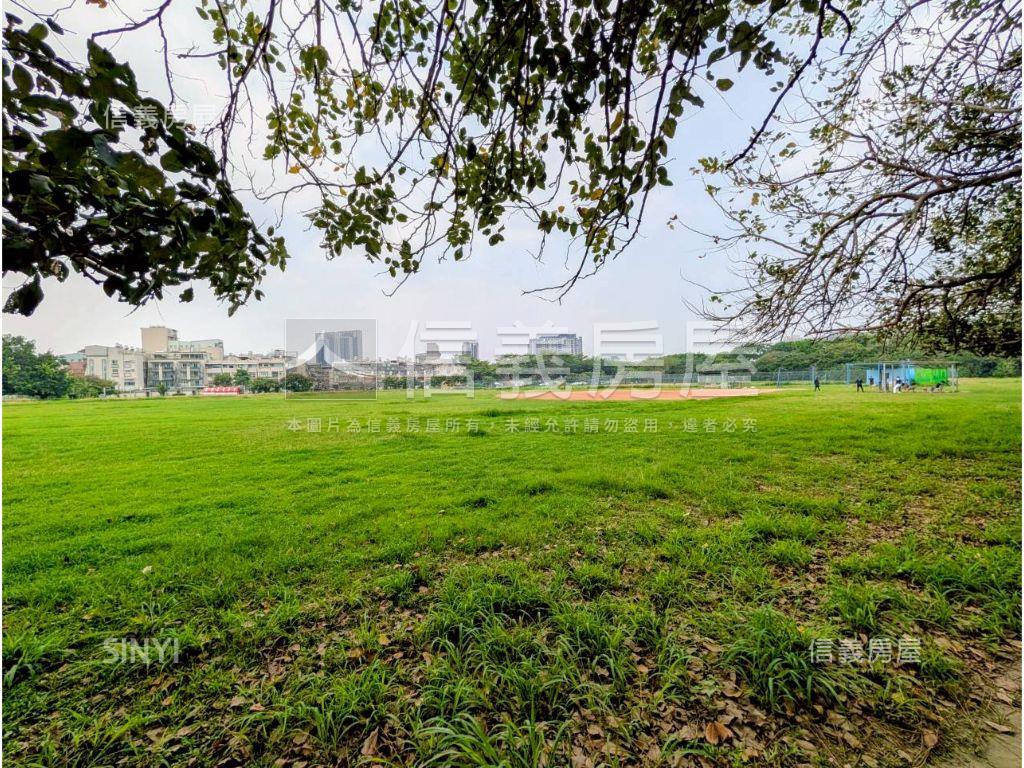 土庫清豐正路套房透天房屋室內格局與周邊環境