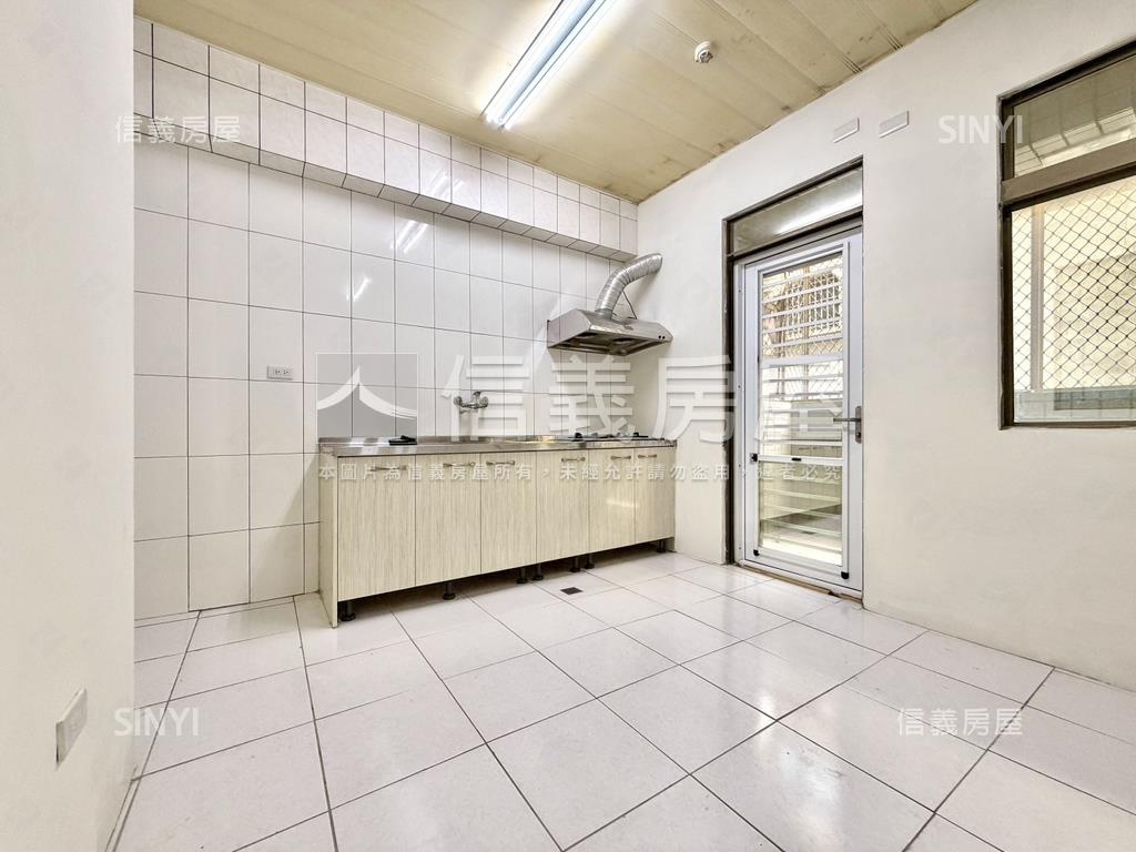 機能優！明亮小資成家首選房屋室內格局與周邊環境