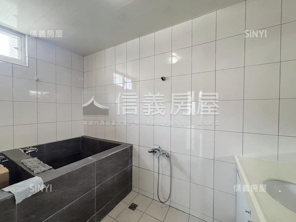 綠中海稀有別墅房屋室內格局與周邊環境