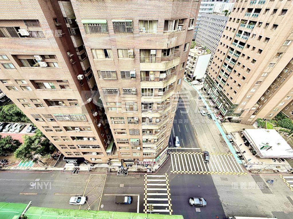 必看！西屯高樓三房有車位房屋室內格局與周邊環境
