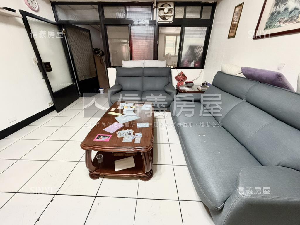 比漾商圈暖居一樓宅房屋室內格局與周邊環境