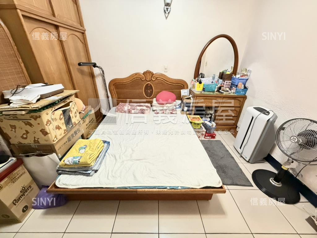 比漾商圈暖居一樓宅房屋室內格局與周邊環境