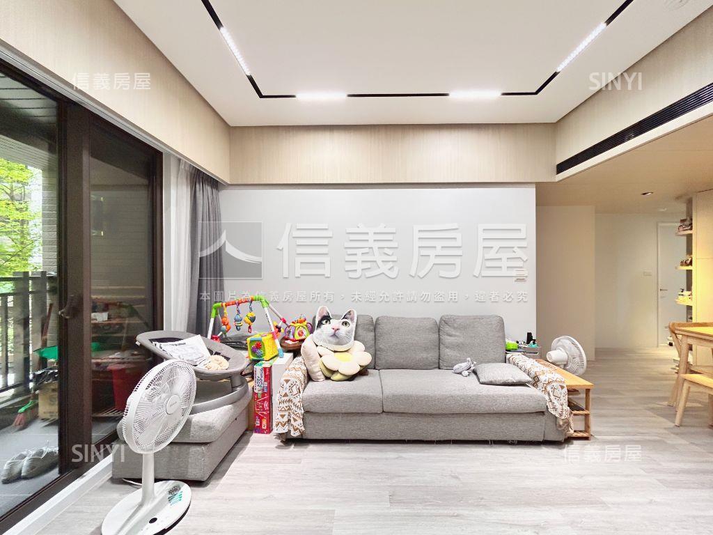 鴻廣新Ａ７精裝樹景美宅房屋室內格局與周邊環境