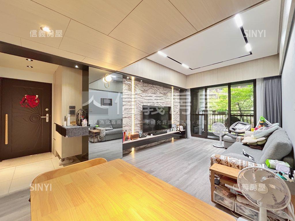 鴻廣新Ａ７精裝樹景美宅房屋室內格局與周邊環境