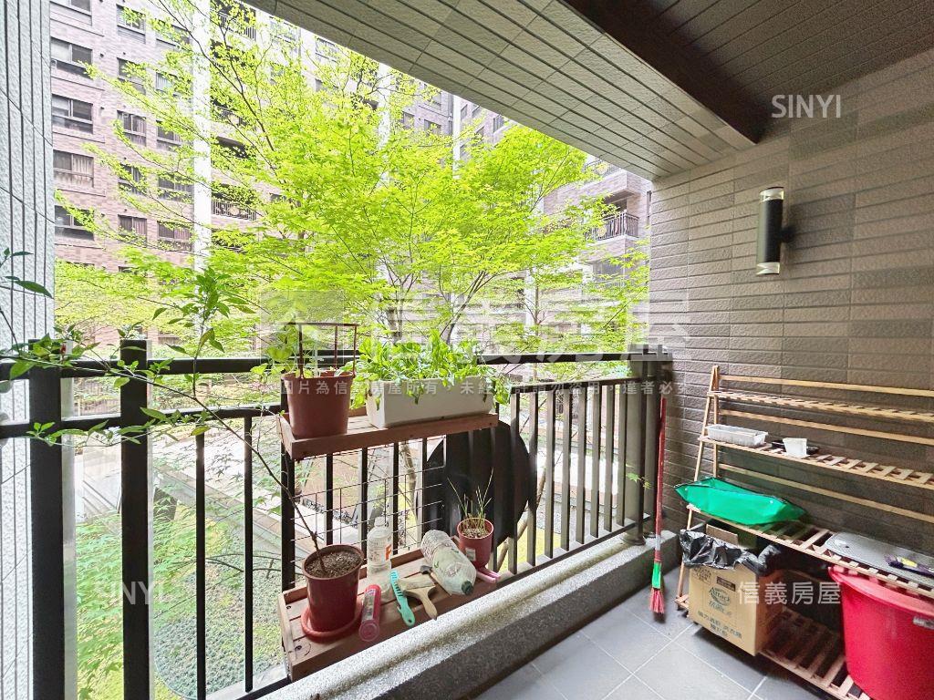 鴻廣新Ａ７精裝樹景美宅房屋室內格局與周邊環境