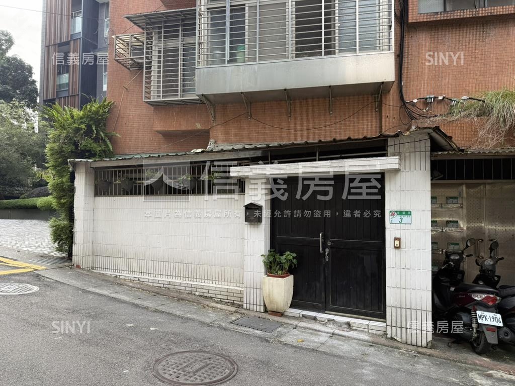 金龍路靜巷一樓大空間房屋室內格局與周邊環境