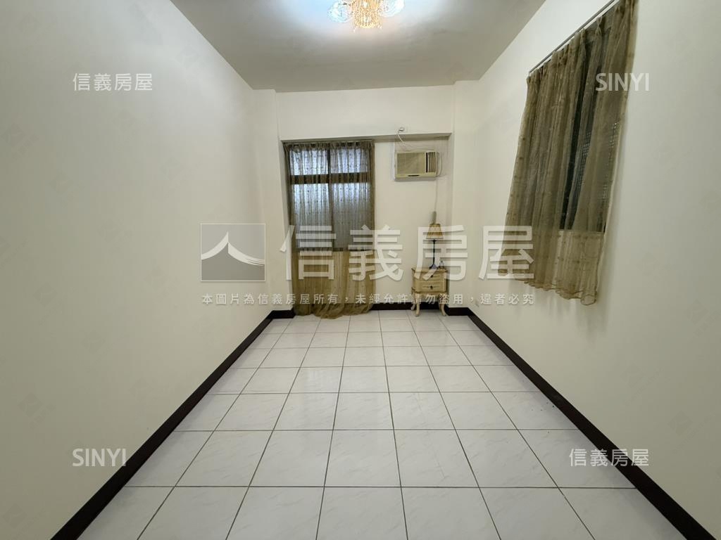 金龍路靜巷一樓大空間房屋室內格局與周邊環境