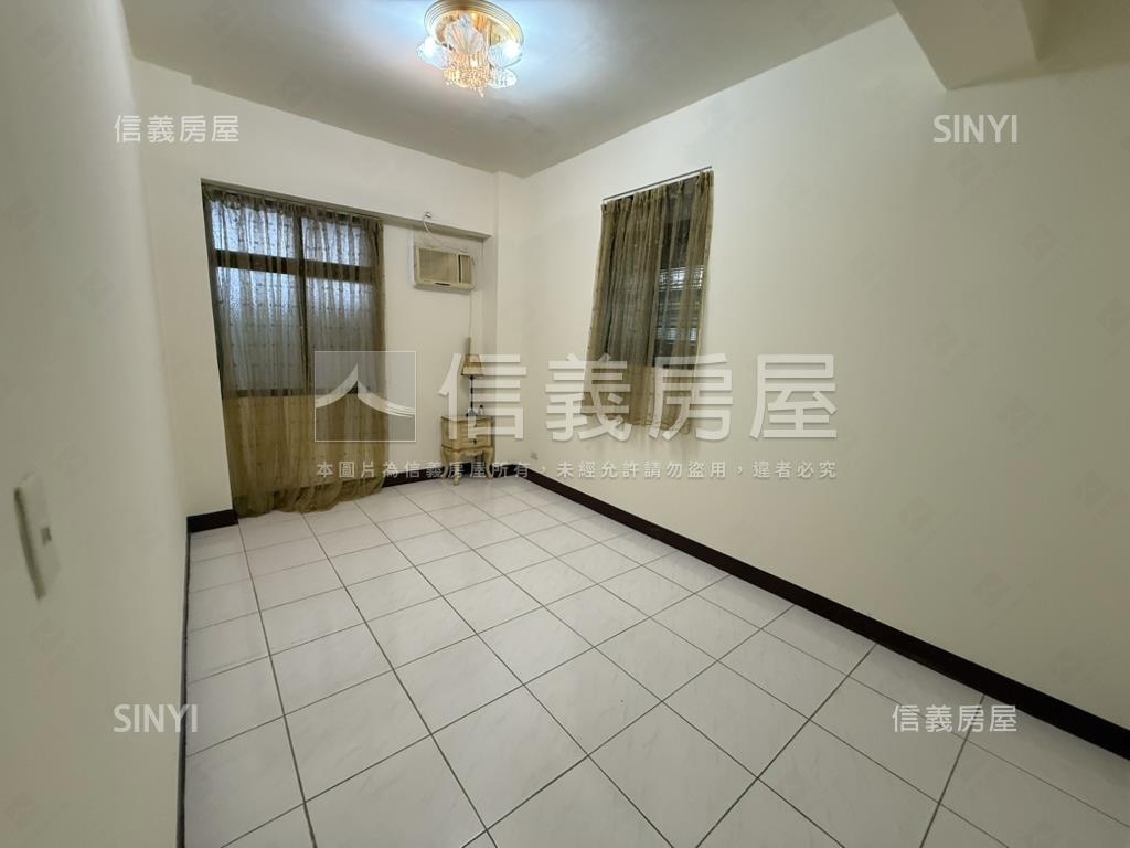 金龍路靜巷一樓大空間房屋室內格局與周邊環境