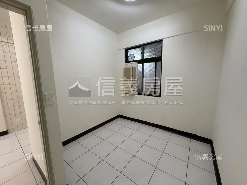 金龍路靜巷一樓大空間房屋室內格局與周邊環境