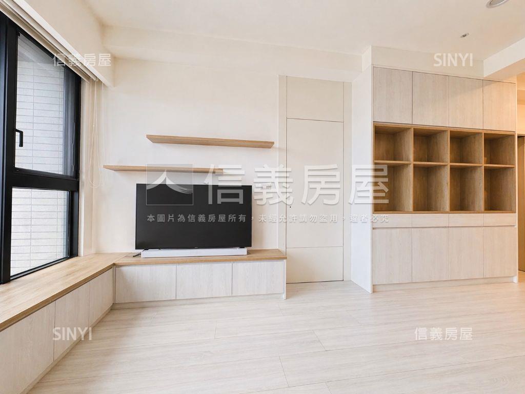 純白○上東城兩房車位房屋室內格局與周邊環境