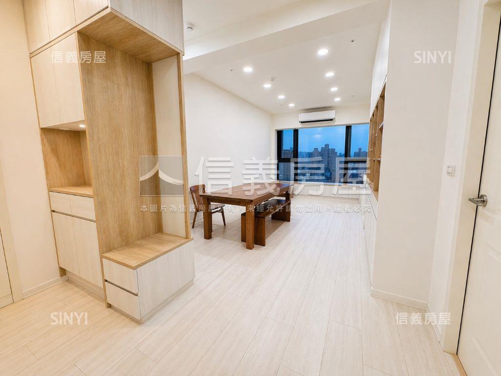 純白○上東城兩房車位房屋室內格局與周邊環境