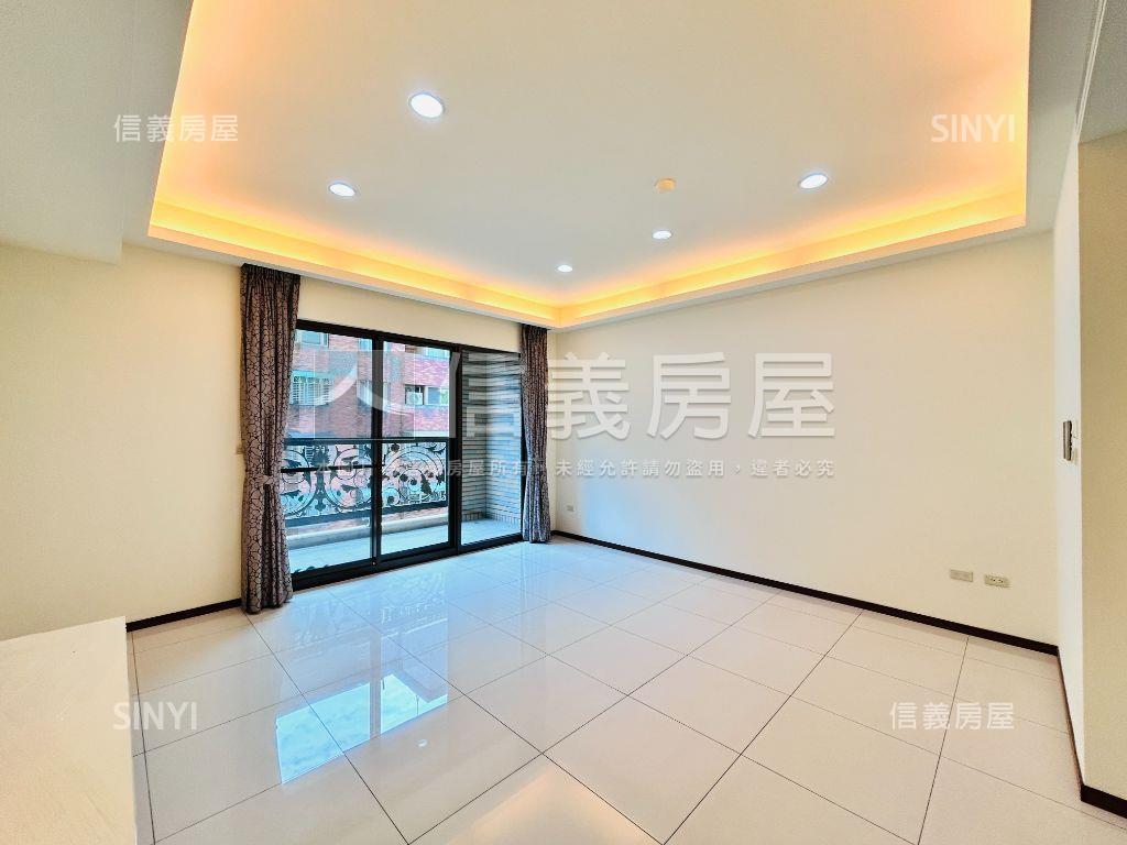 麗景尊享四房雙車位房屋室內格局與周邊環境