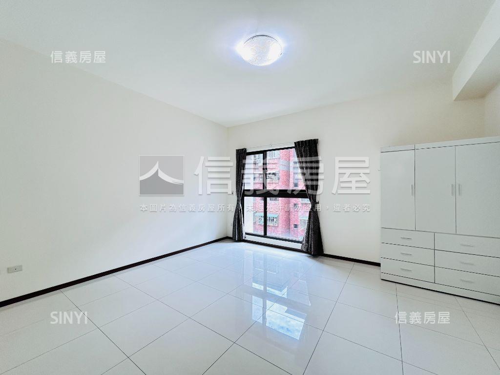 麗景尊享四房雙車位房屋室內格局與周邊環境