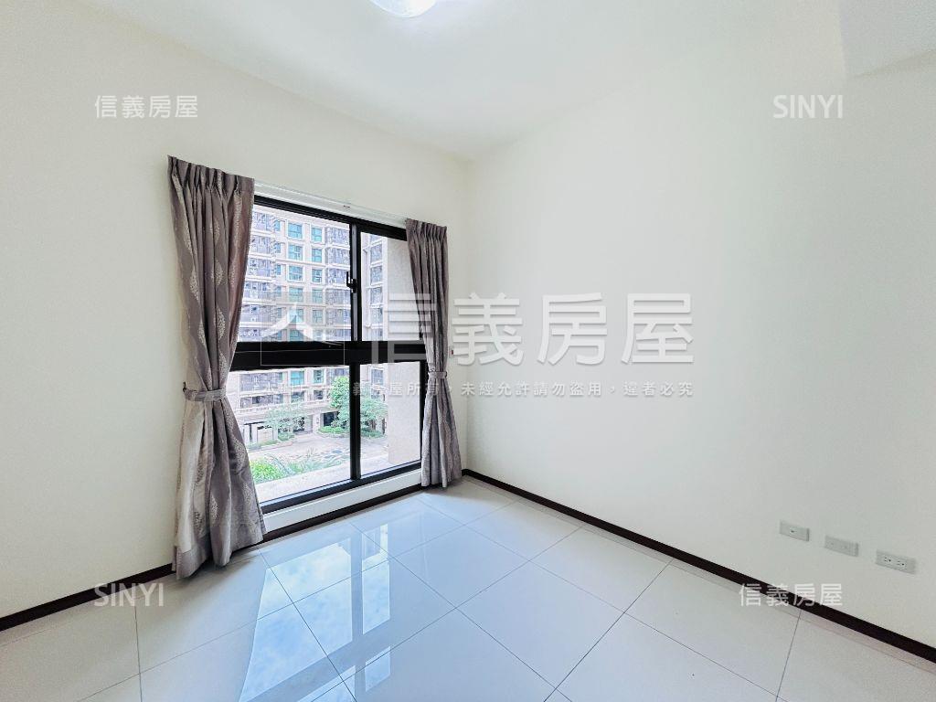 麗景尊享四房雙車位房屋室內格局與周邊環境