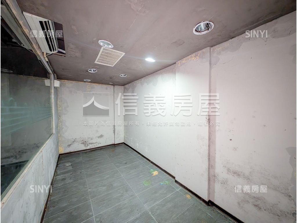 近內湖站稀有黃金一樓店面房屋室內格局與周邊環境