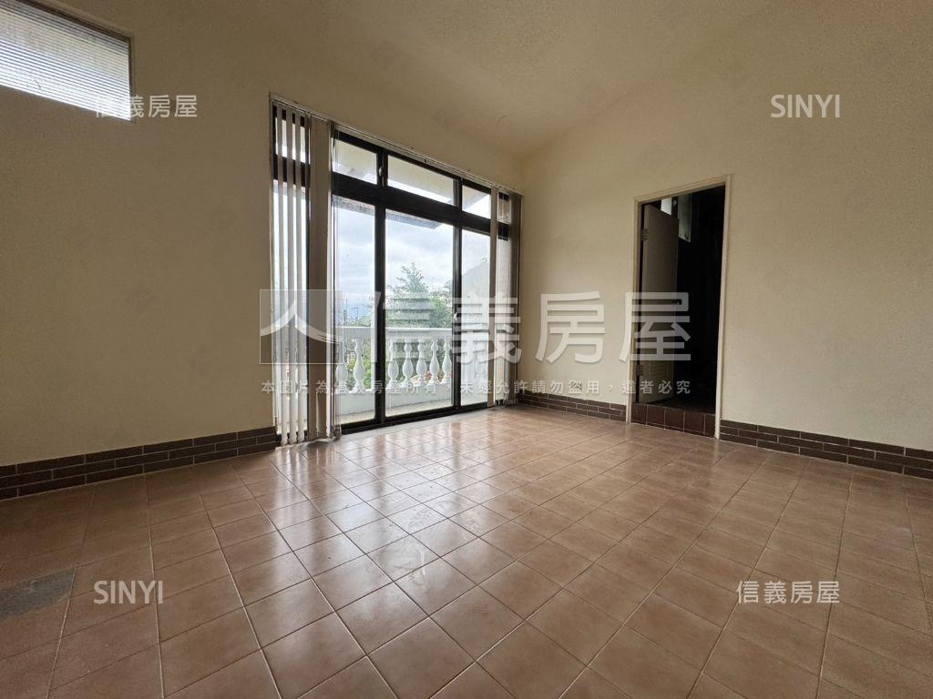 堪農山莊★邊間景觀美別墅房屋室內格局與周邊環境