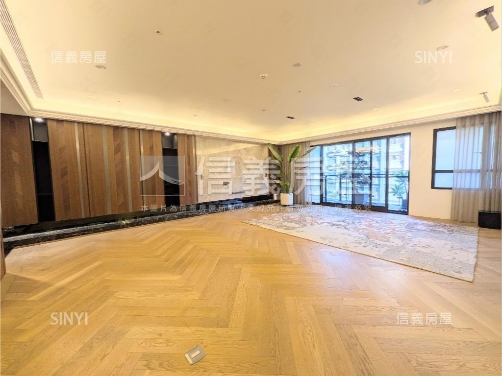 ♚層峰公園稀有極品美屋♚房屋室內格局與周邊環境