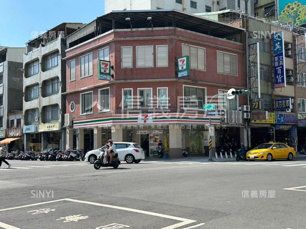 三民近火車站美套房房屋室內格局與周邊環境