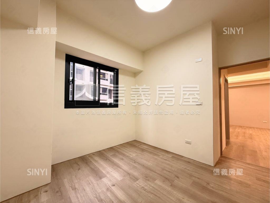 夯首購先看西屯三房平車房屋室內格局與周邊環境