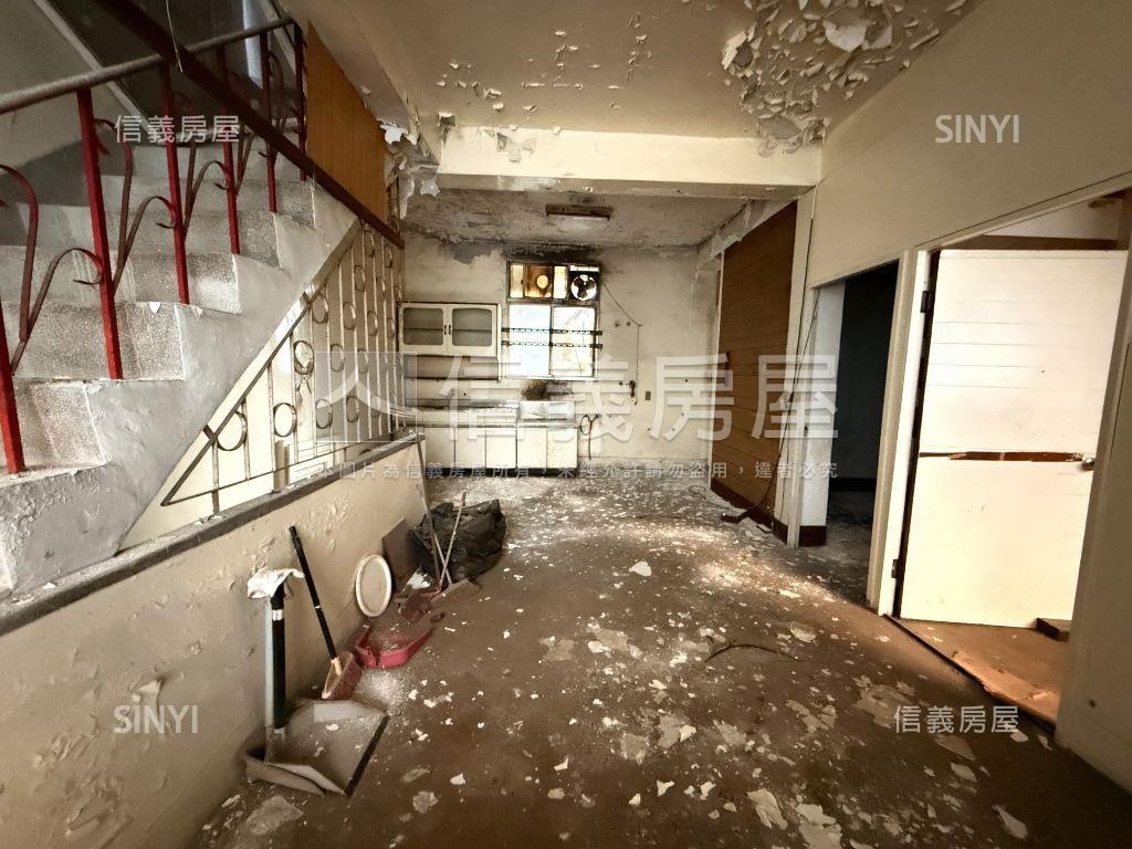 吉安街稀有透天房屋室內格局與周邊環境