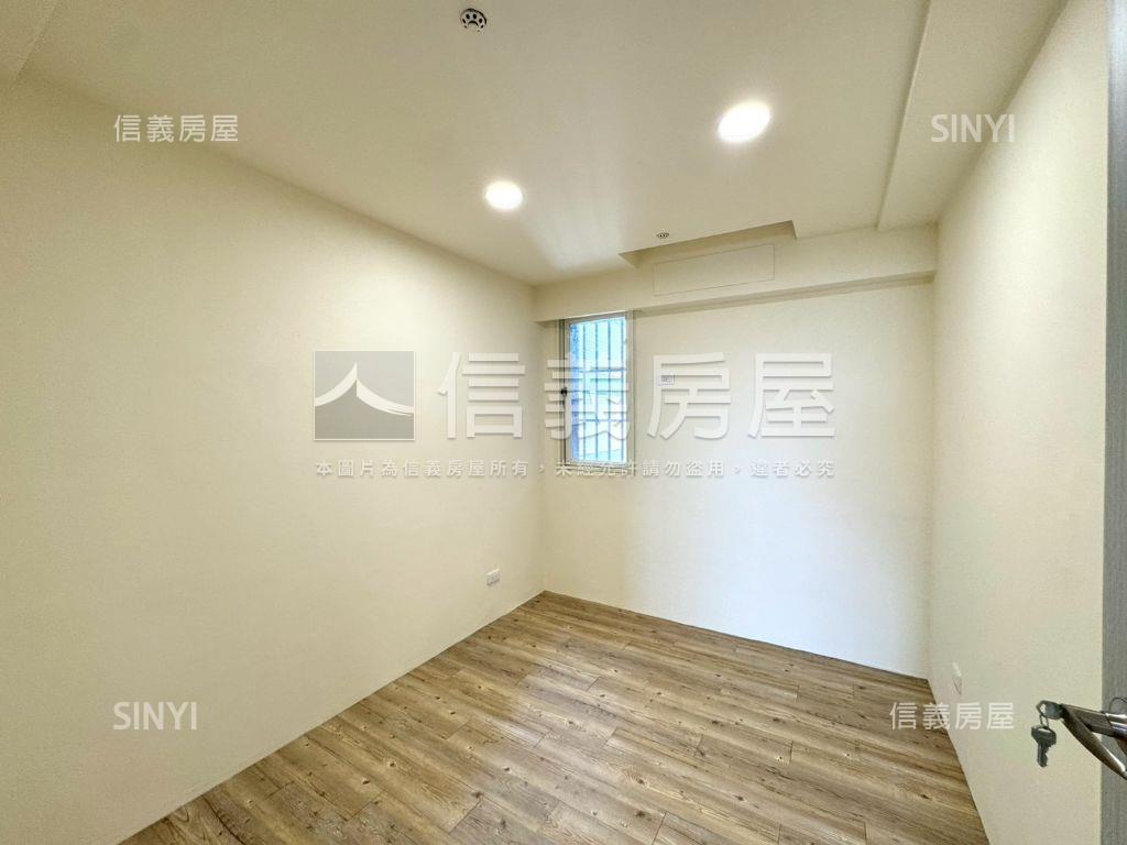 誠售北區美麗四房車位房屋室內格局與周邊環境