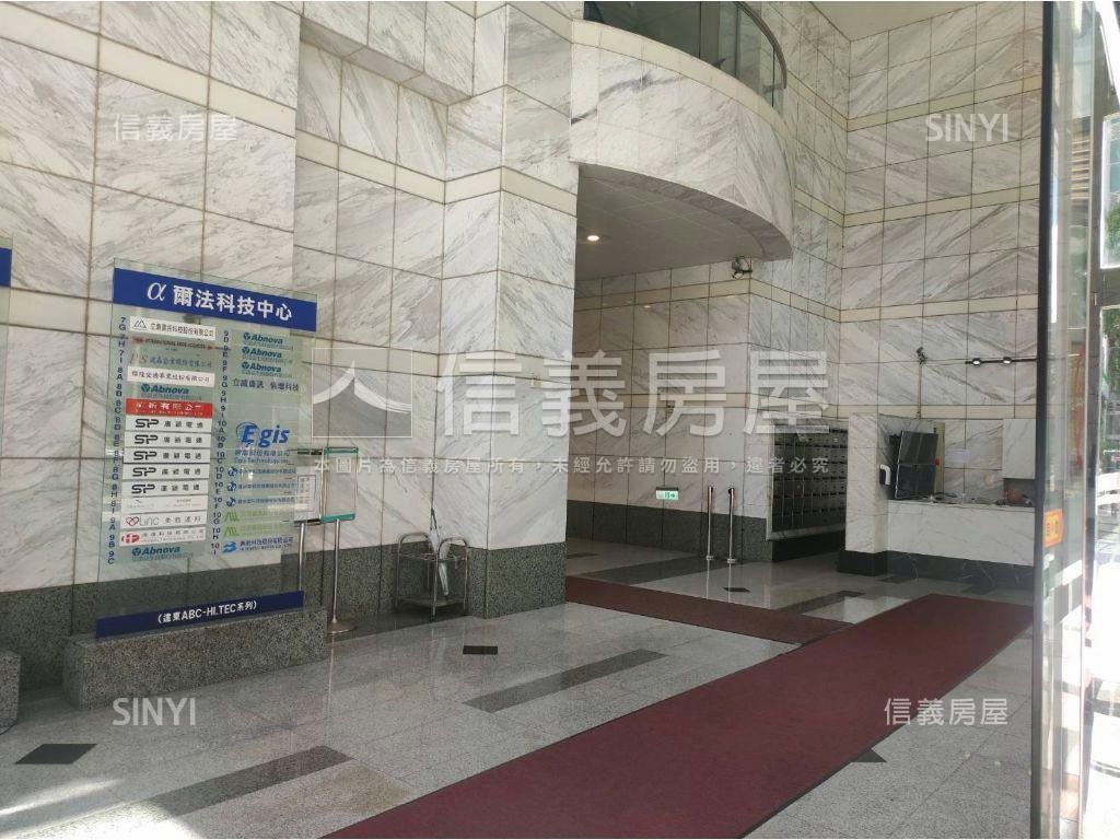 遠雄氣派辦公房屋室內格局與周邊環境