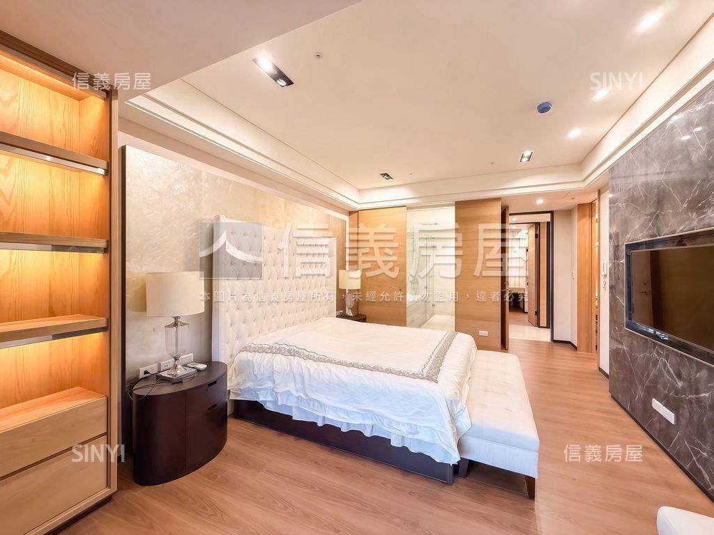 美術館精裝三房平面車房屋室內格局與周邊環境