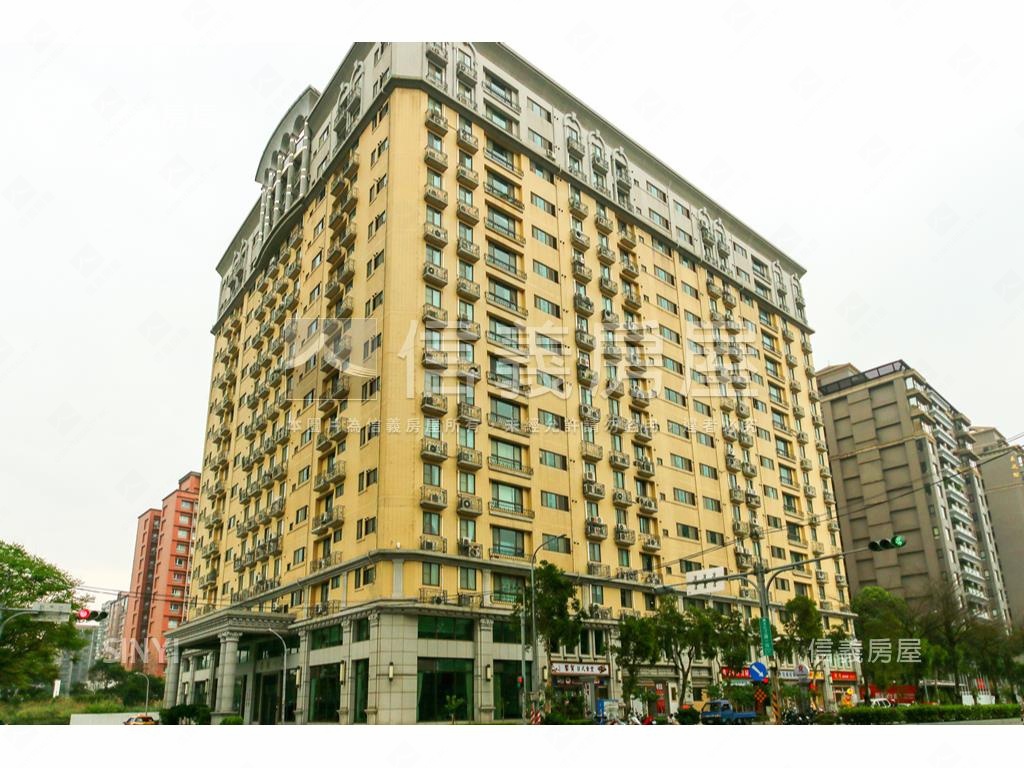 榮耀之城高樓美屋２房房屋室內格局與周邊環境