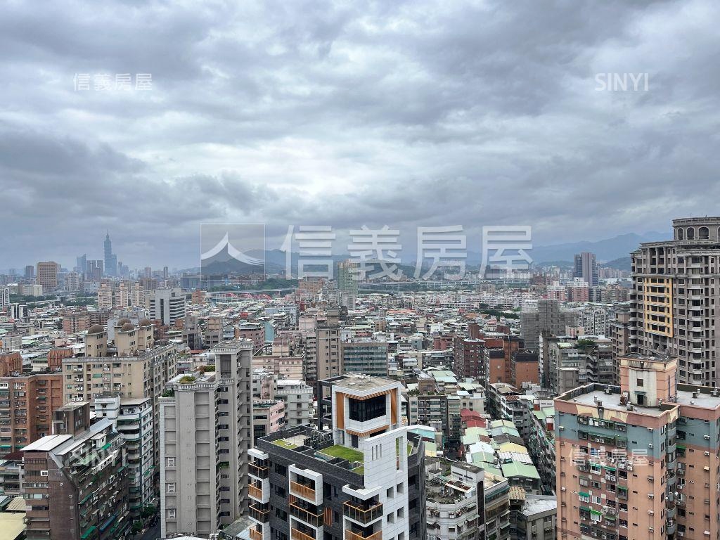 漢皇～邊間三房＋平面車位房屋室內格局與周邊環境