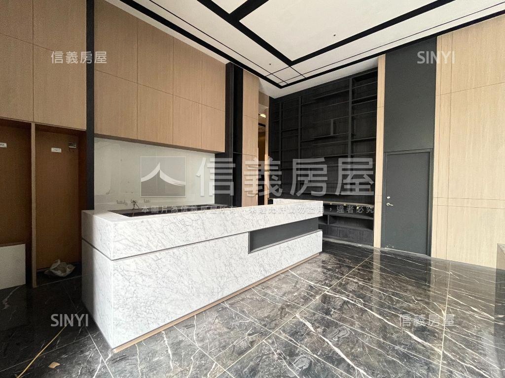 漢皇～邊間三房＋平面車位房屋室內格局與周邊環境