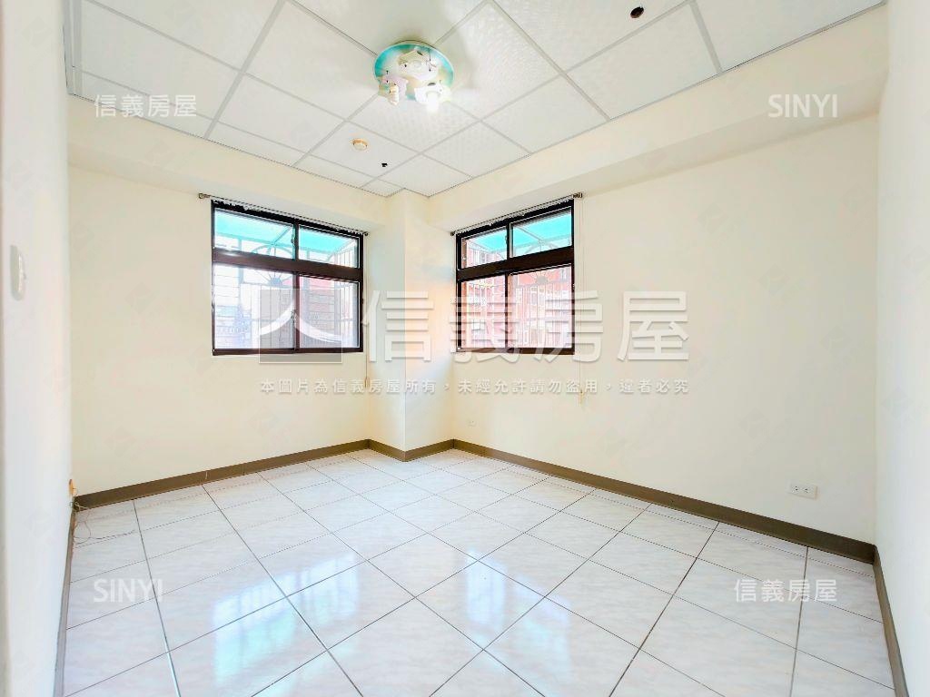 專任★陸光屋況好採光佳房屋室內格局與周邊環境