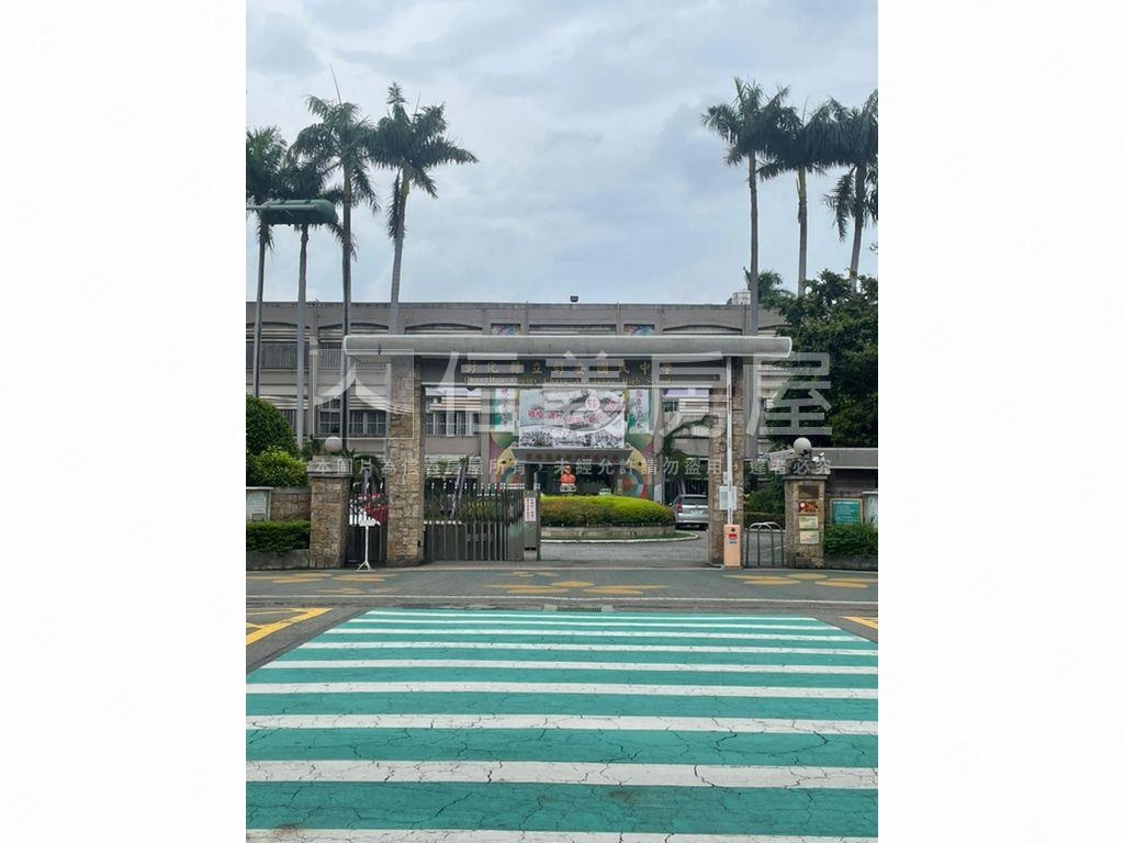 仁愛路土地房屋室內格局與周邊環境