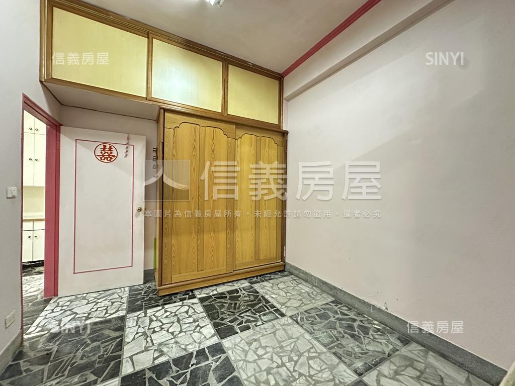 標準方正格局孝親一樓房屋室內格局與周邊環境